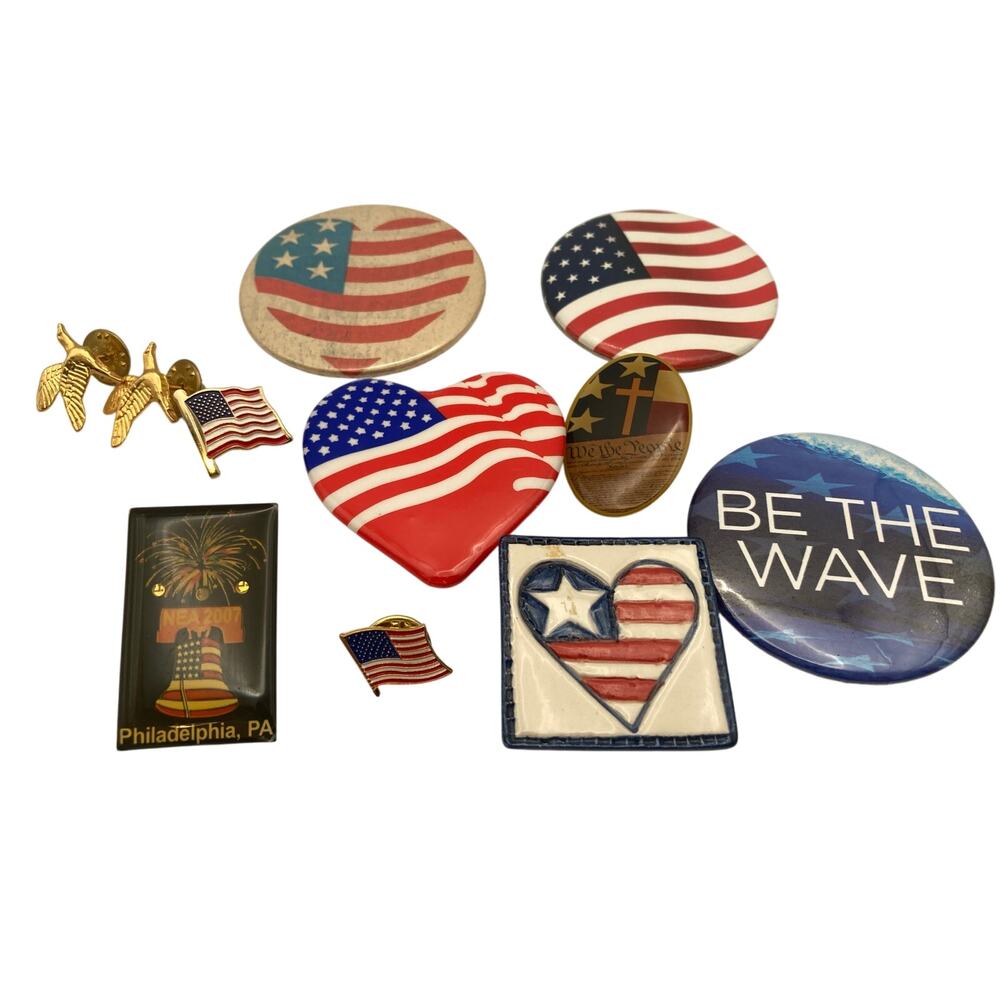 America Patriotic Themed Pins and Buttons American Flag